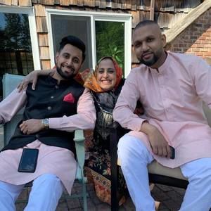 Meet your Posher, Ali